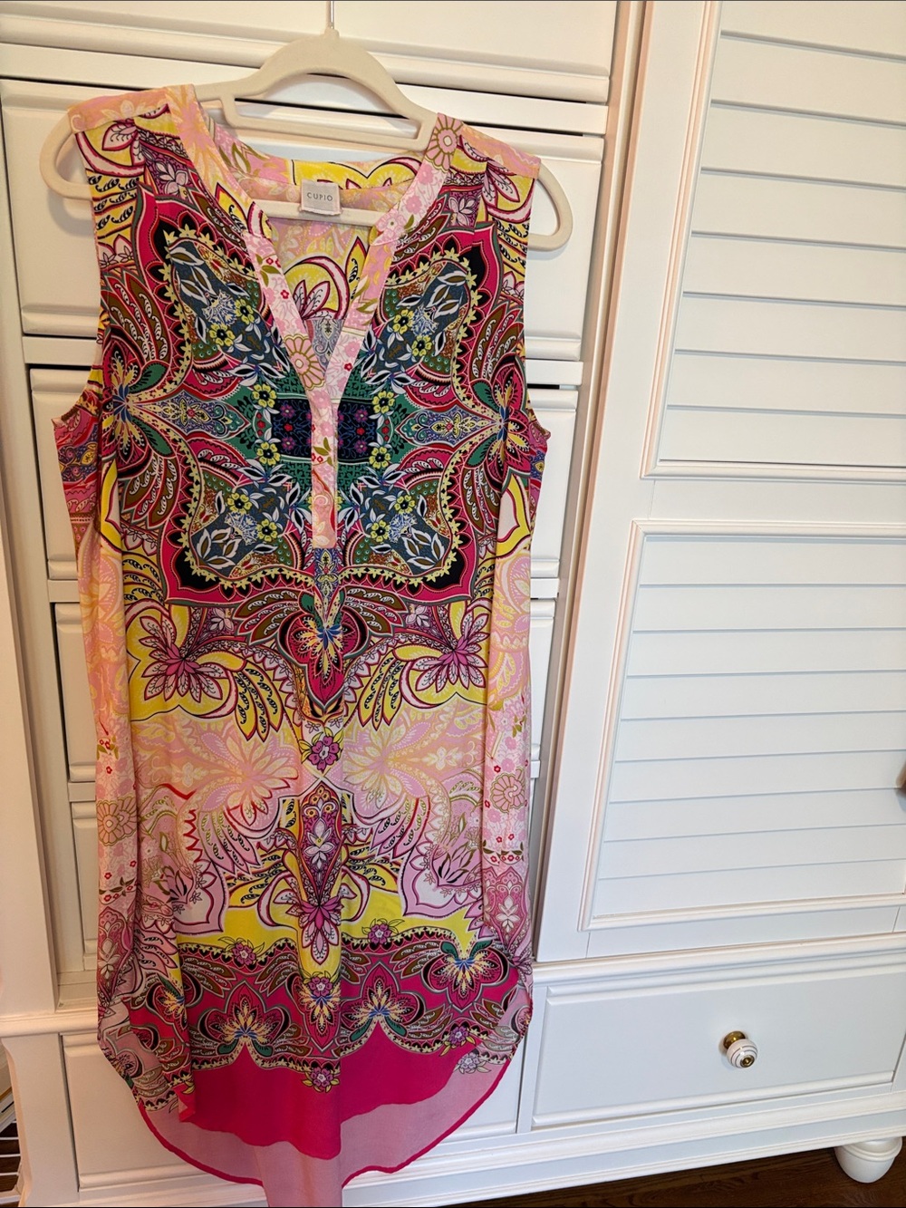 Cupio Pink & Yellow Paisley Sleeveless Tunic